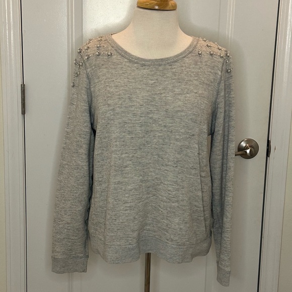Abercrombie & Fitch Tops - Abercrombie & Fitch ladies large sweatshirt embellished with beads on shoulders